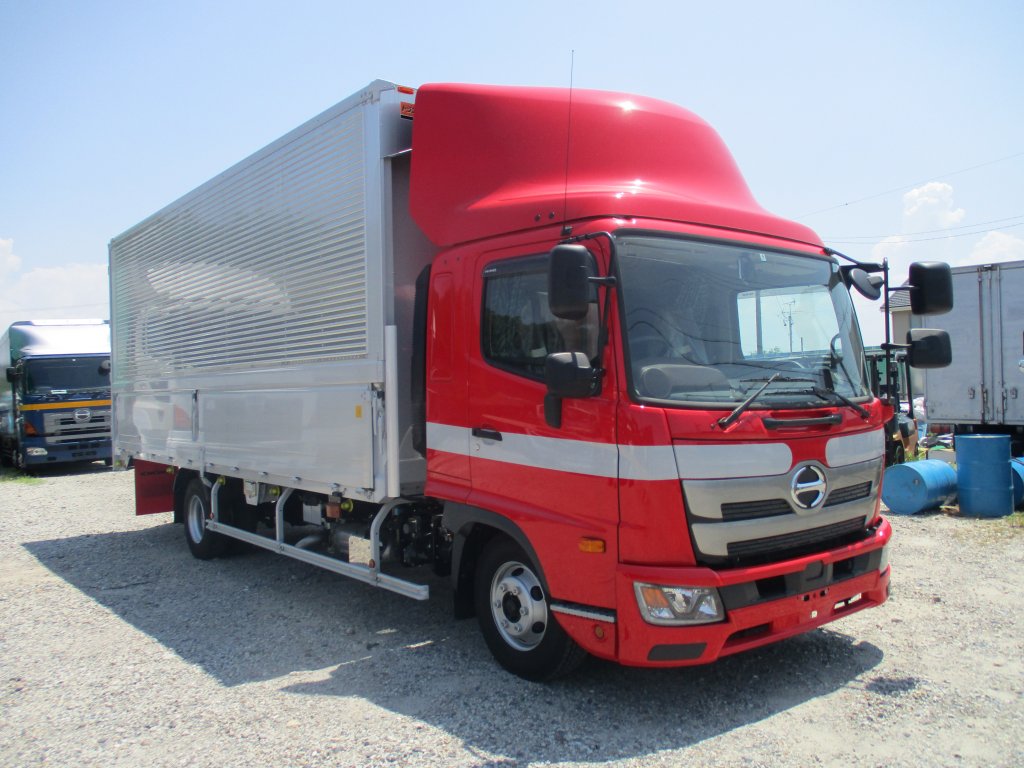 日野 中型ワイド レンジャー アルミウィング 2PG-FD2ABA