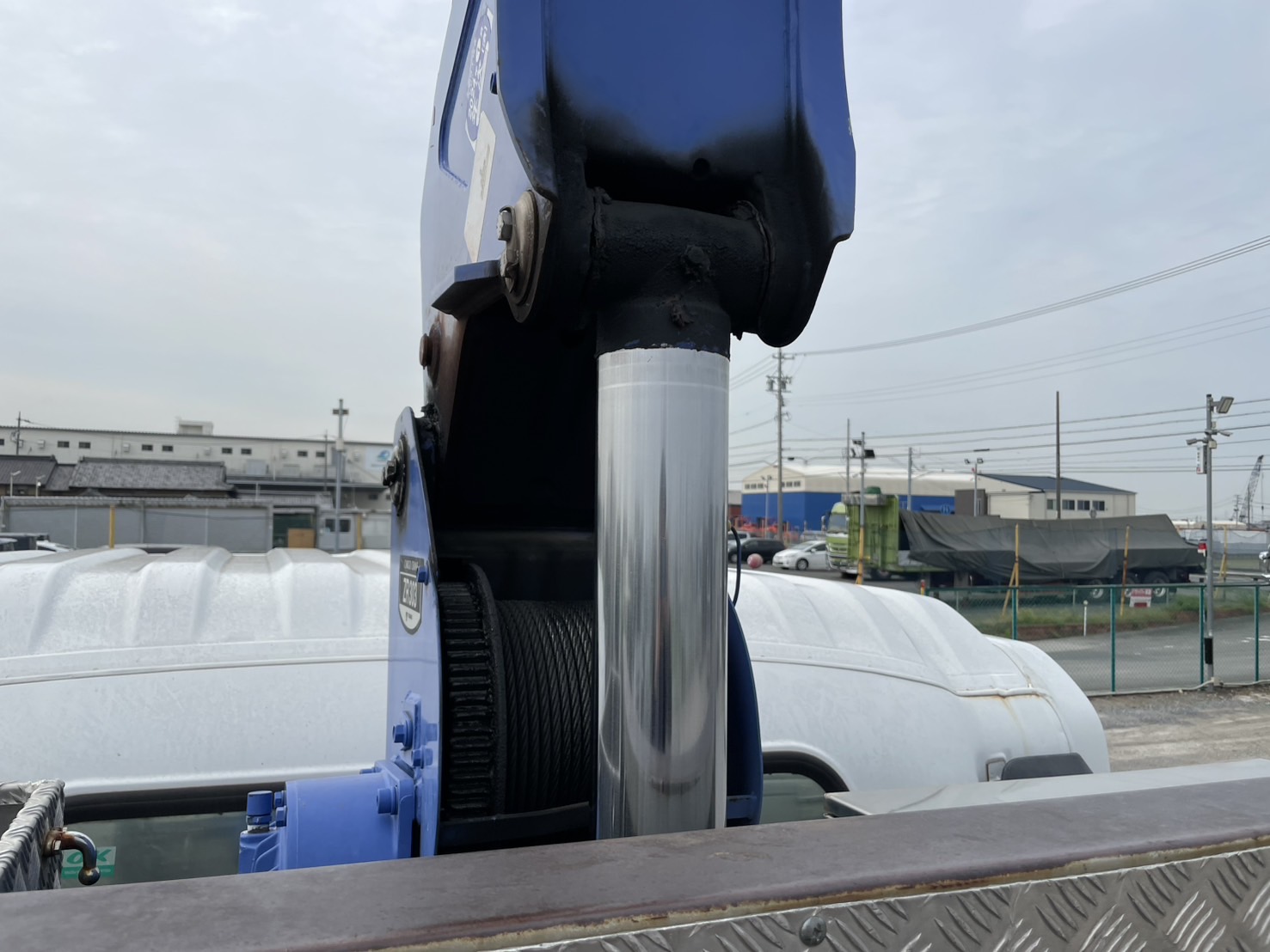 いすゞ 中型増トンワイド フォワード クレーン３段 PKG-FSR34S2