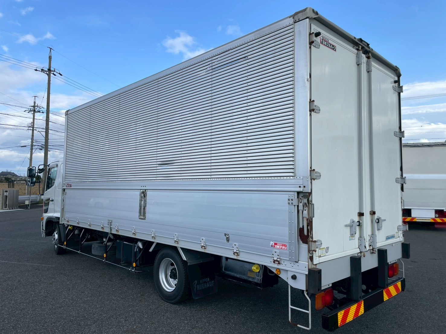 日野 中型ワイド レンジャー アルミウィング TKG-FD9JLAG