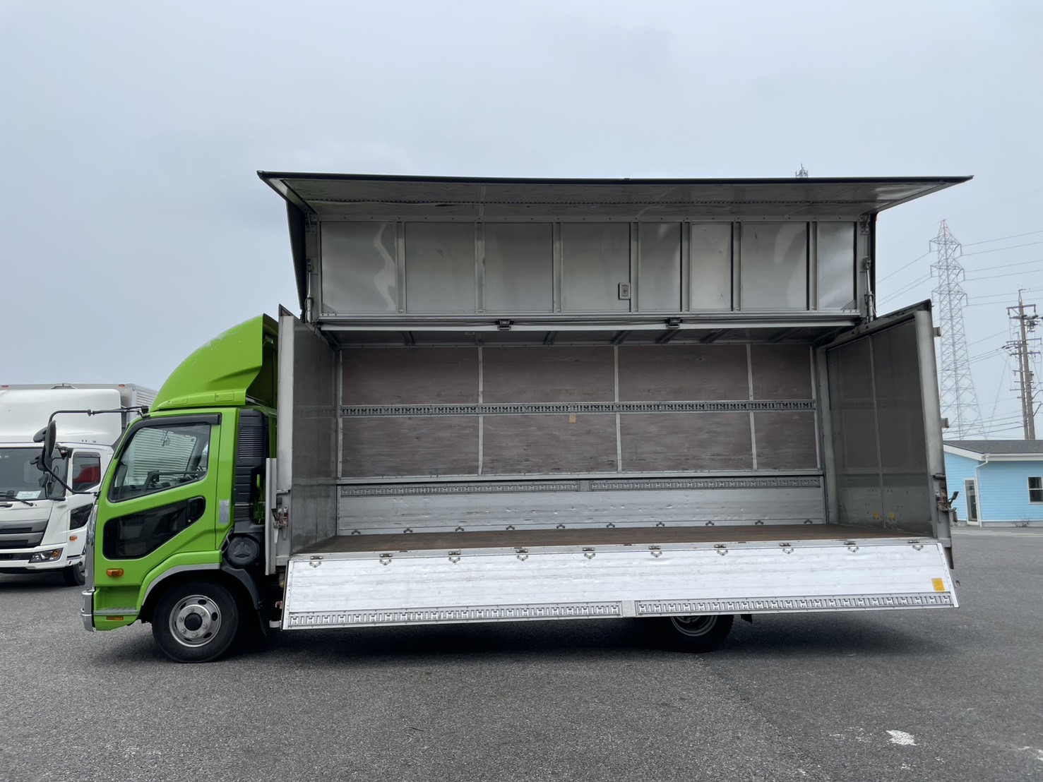 三菱 中型ワイド ファイター アルミウィング TKG-FK71F