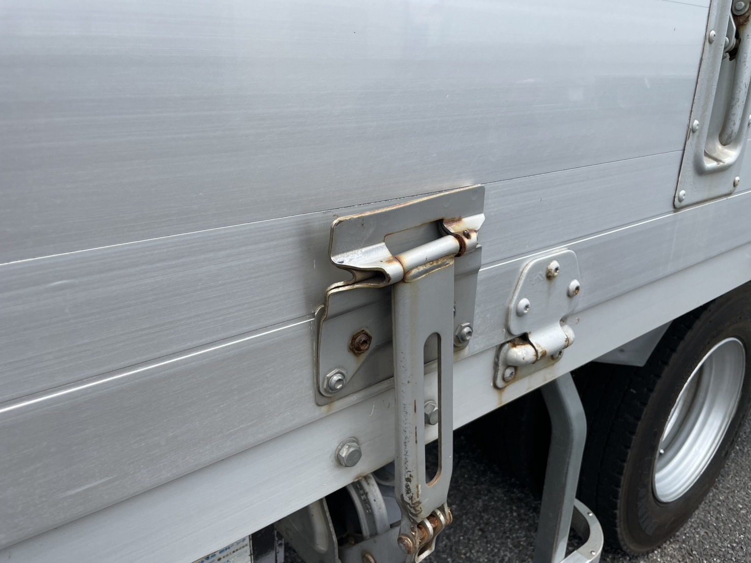 三菱 中型ワイド ファイター アルミウィング TKG-FK71F