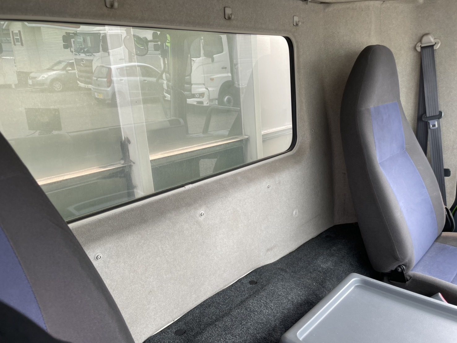 三菱 中型ワイド ファイター アルミウィング TKG-FK71F