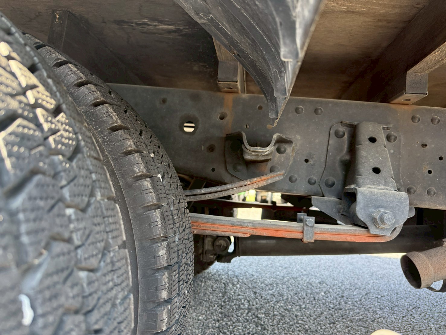 いすゞ 小型ワイド  平ボディ TRG-NPR85AR