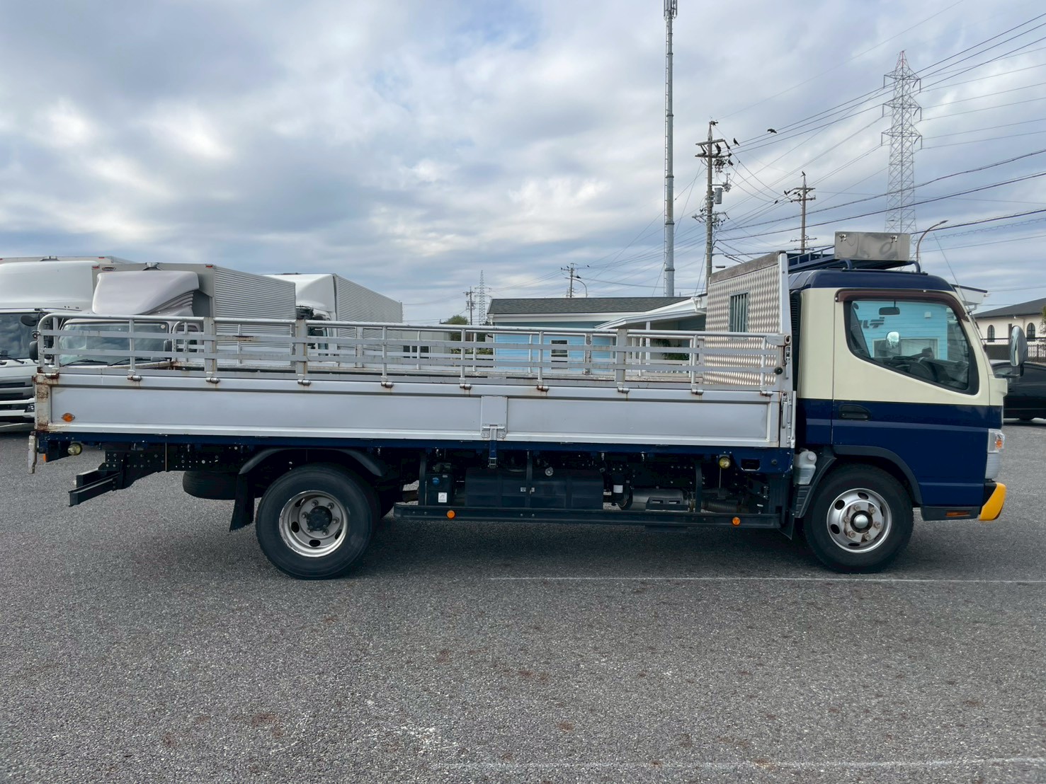 三菱 小型ワイド キャンター 平ボディ TPG-FEB80