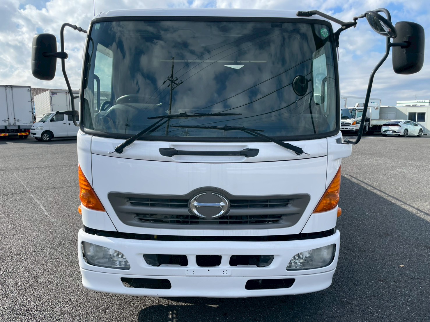 日野 中型標準  平ボディ TKG-FC9JKAP