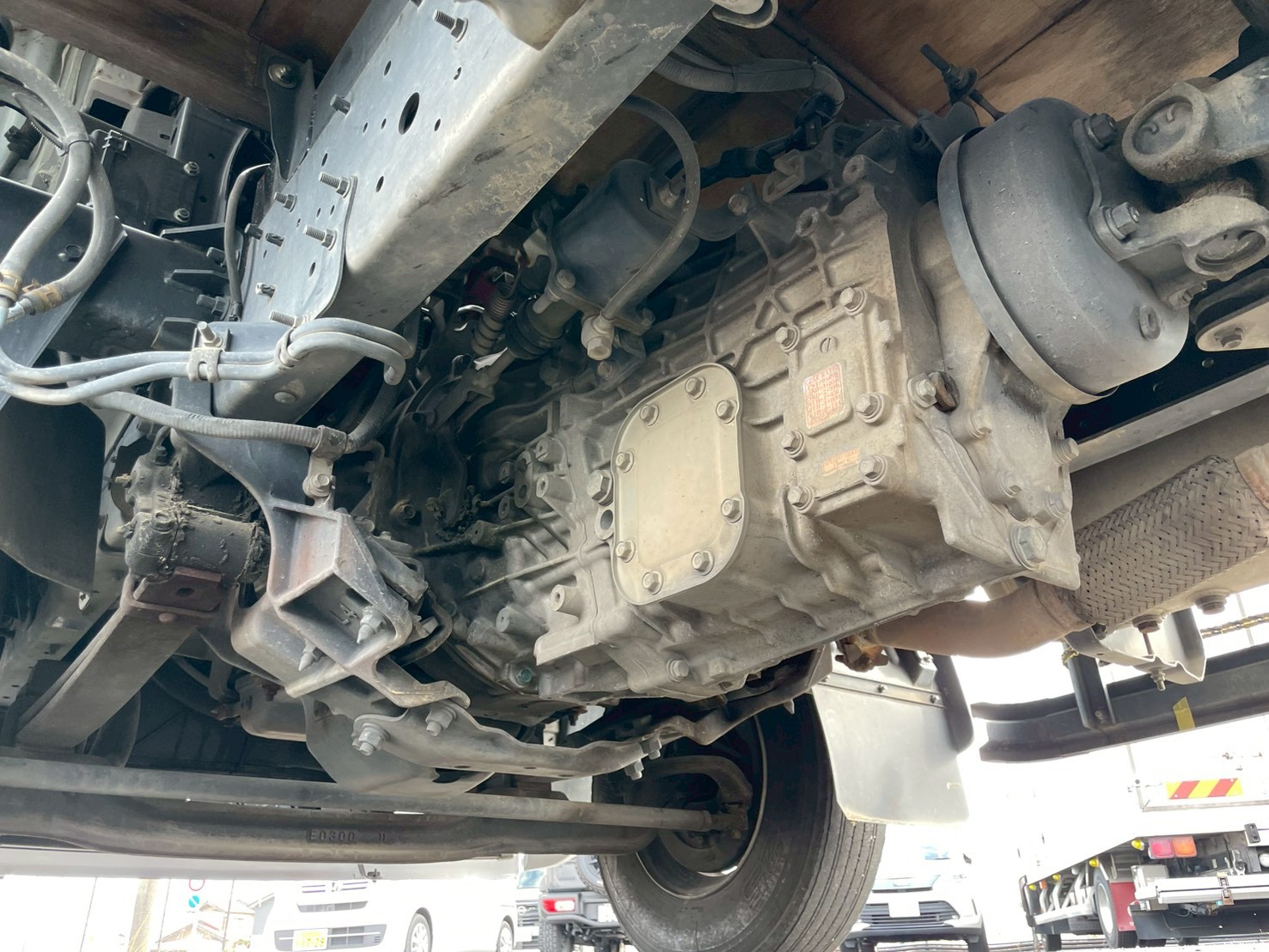 日野 中型標準  平ボディ TKG-FC9JKAP