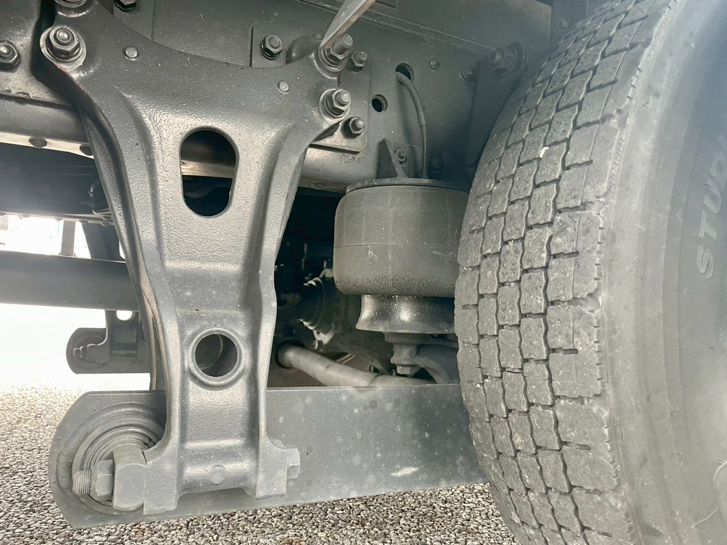 日野 中型ワイド レンジャー アルミウィング 2PG-FD2ABG