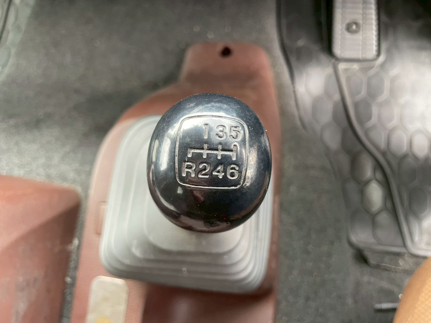 日野 中型ワイド レンジャー アルミウィング 2PG-FD2ABG