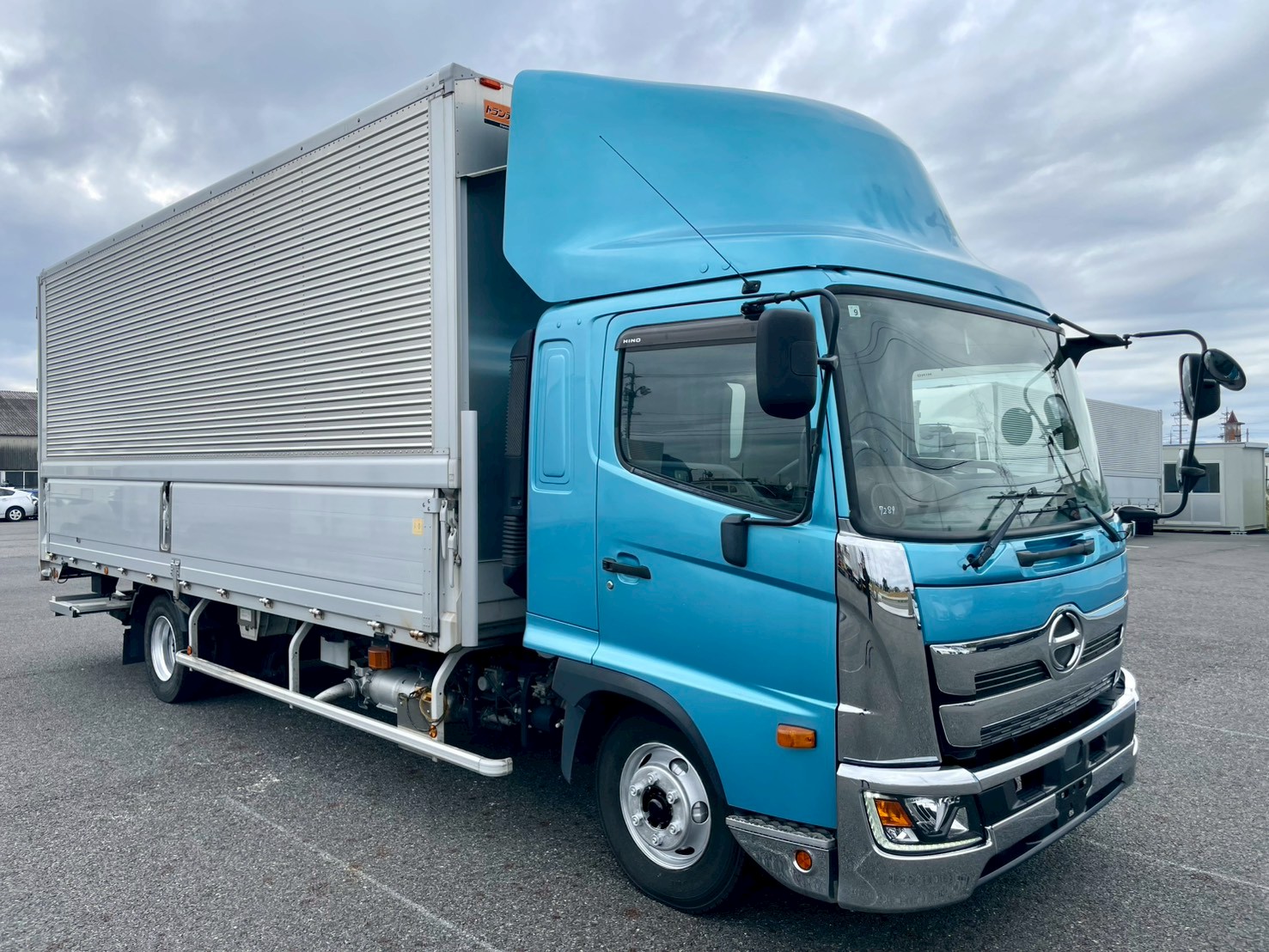 日野 中型ワイド レンジャー アルミウィング 2PG-FD2ABG