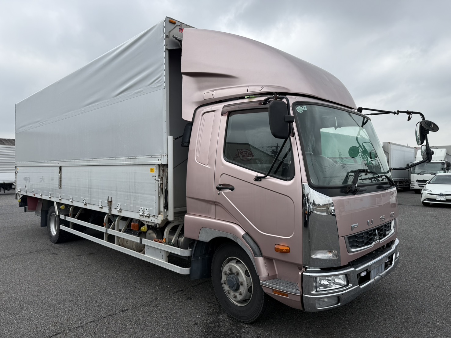 三菱 中型増トンワイド ファイター ホロウイング 2KG-FK65FZ