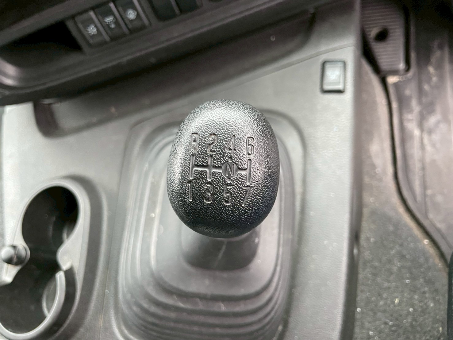 いすゞ 10t超 ギガ アルミウィング 2PG-CYJ77C