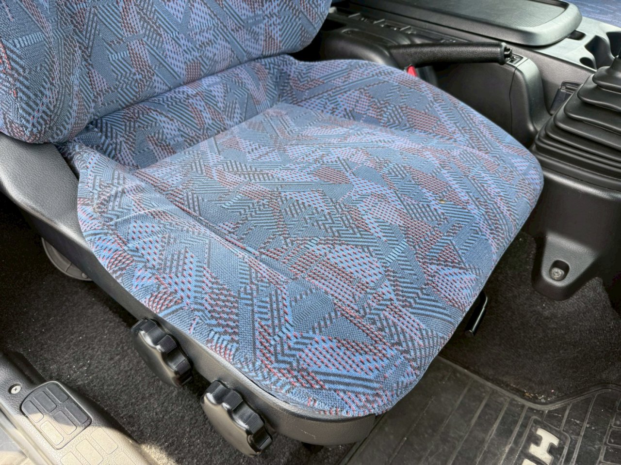 日野 中型ワイド  冷凍ウイング TKG-FD7JLAG