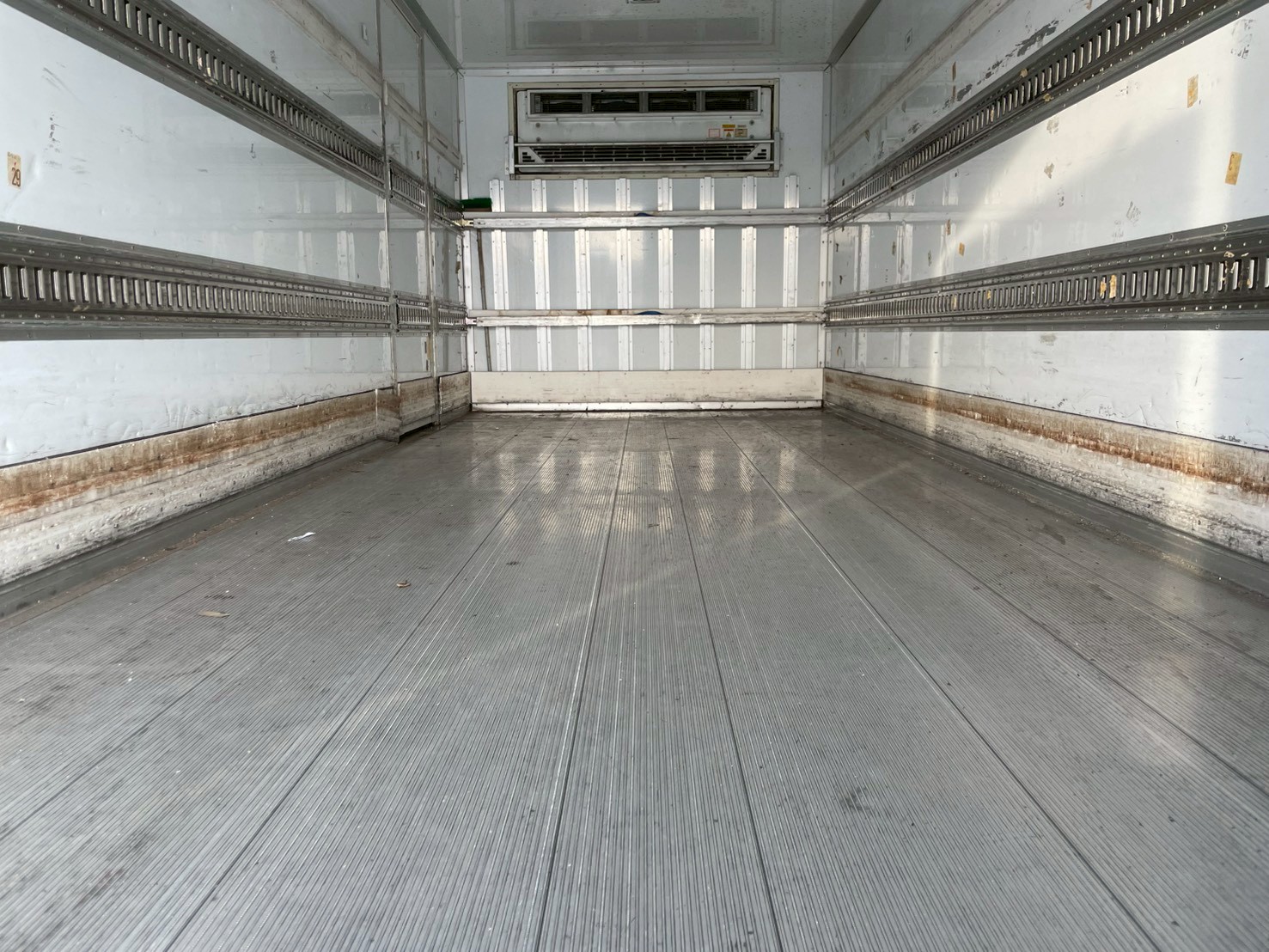 いすゞ 中型ワイド  冷凍車 TKG-FRR90T2