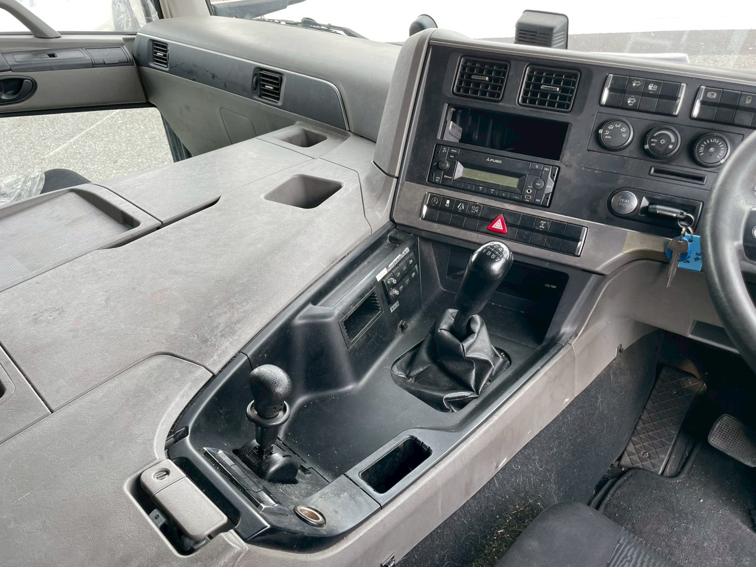 三菱 10t超 スーパーグレート アルミウィング 2PG-FS74HZ