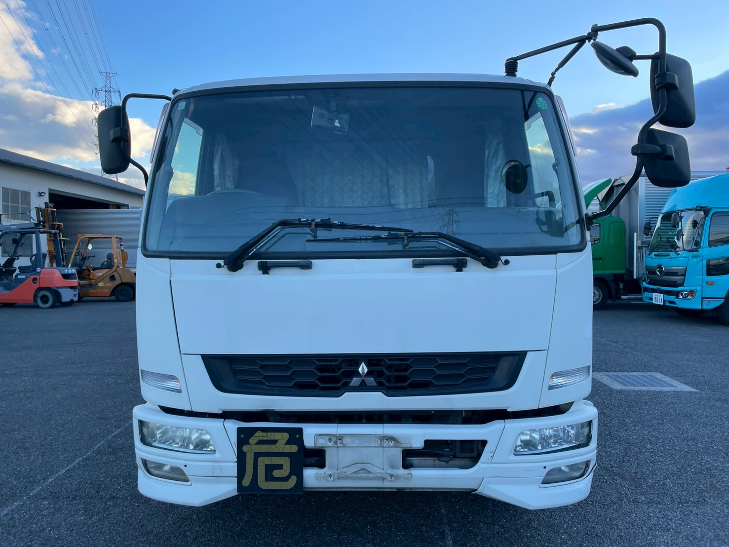 三菱 中型増トンワイド  平ボディ LKG-FK65FZ