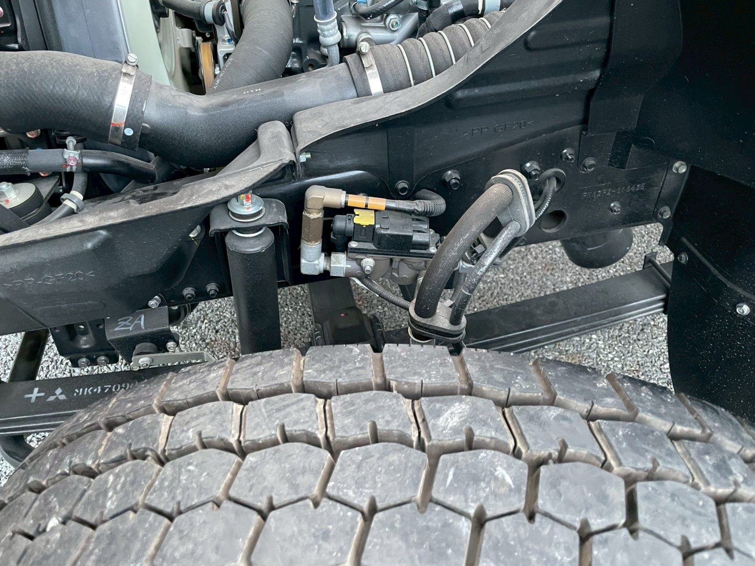 三菱 中型増トンワイド  平ボディ 2KG-FK62FZ