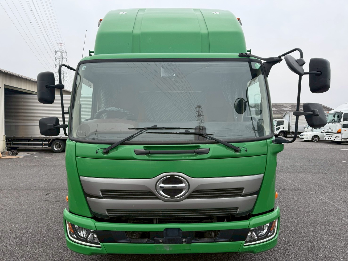 日野 中型ワイド  アルミウィング 2KG-FD2ABA