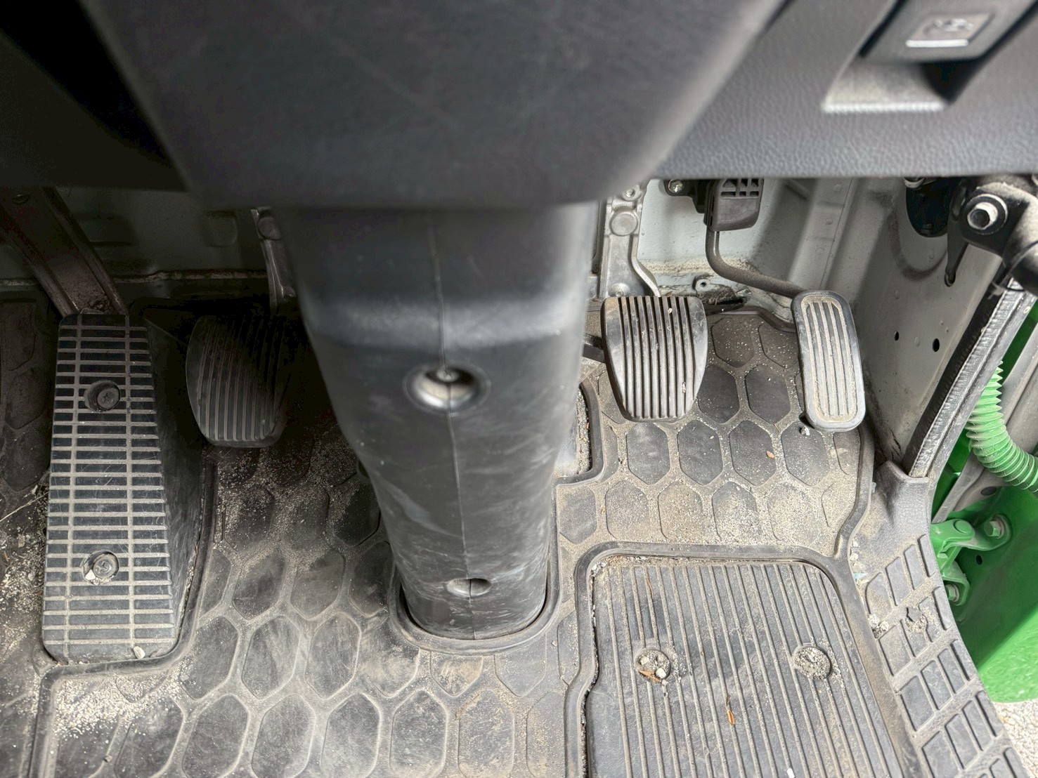 日野 中型ワイド  アルミウィング 2KG-FD2ABA