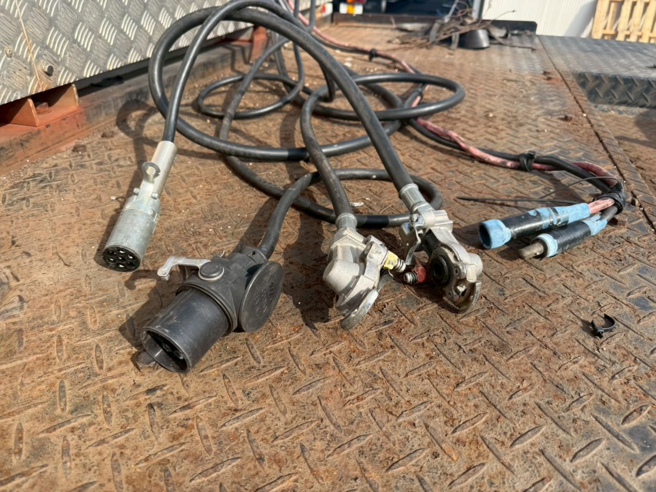 三菱 10t超 スーパーグレート トラクタ QKG-FV60VJR