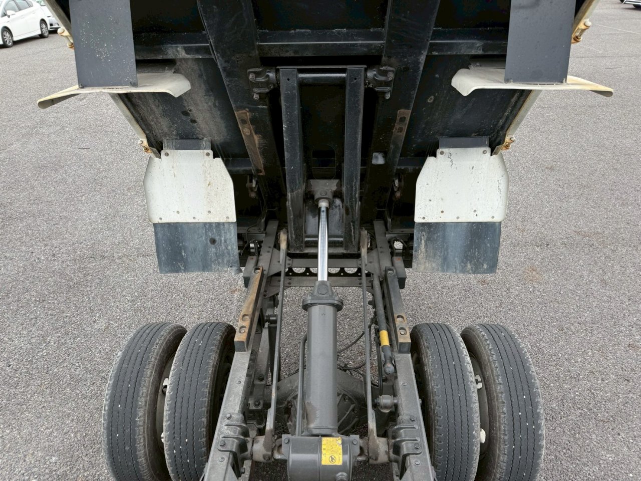 いすゞ 小型標準  ダンプ TKG-NJR85AD