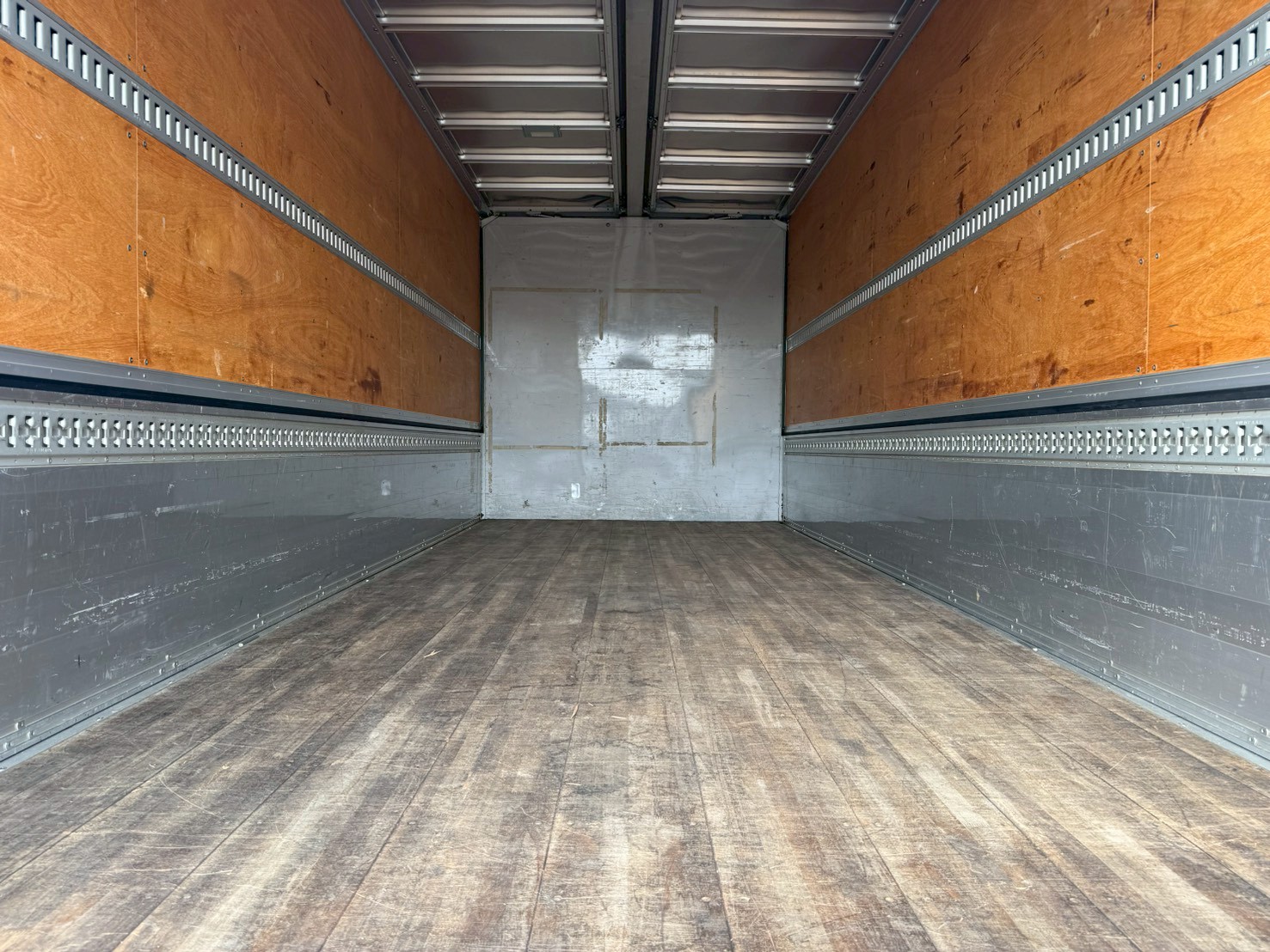 いすゞ 中型ワイド フォワード アルミウィング TKG-FRR90S2