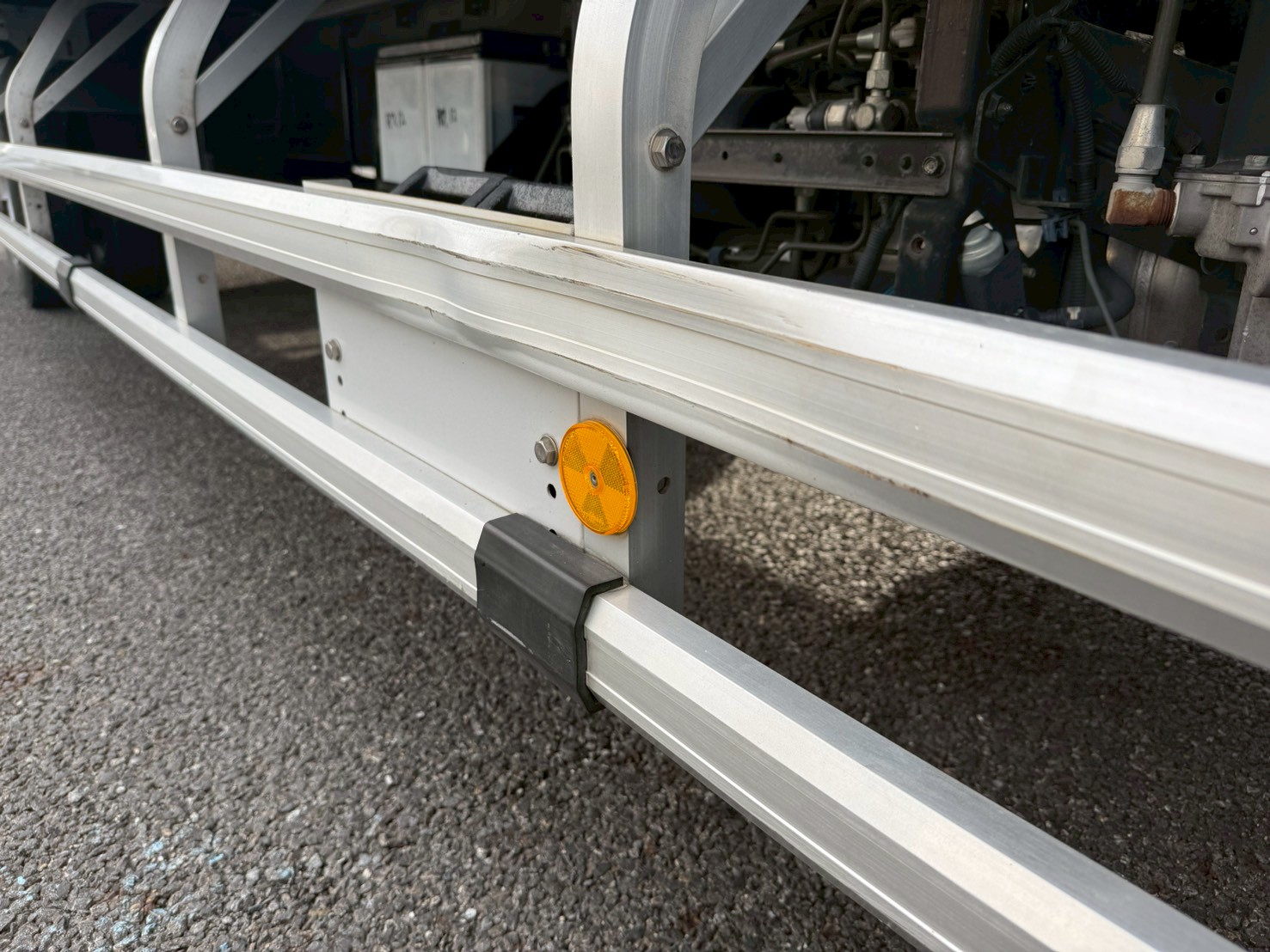 いすゞ 中型ワイド フォワード アルミウィング TKG-FRR90S2