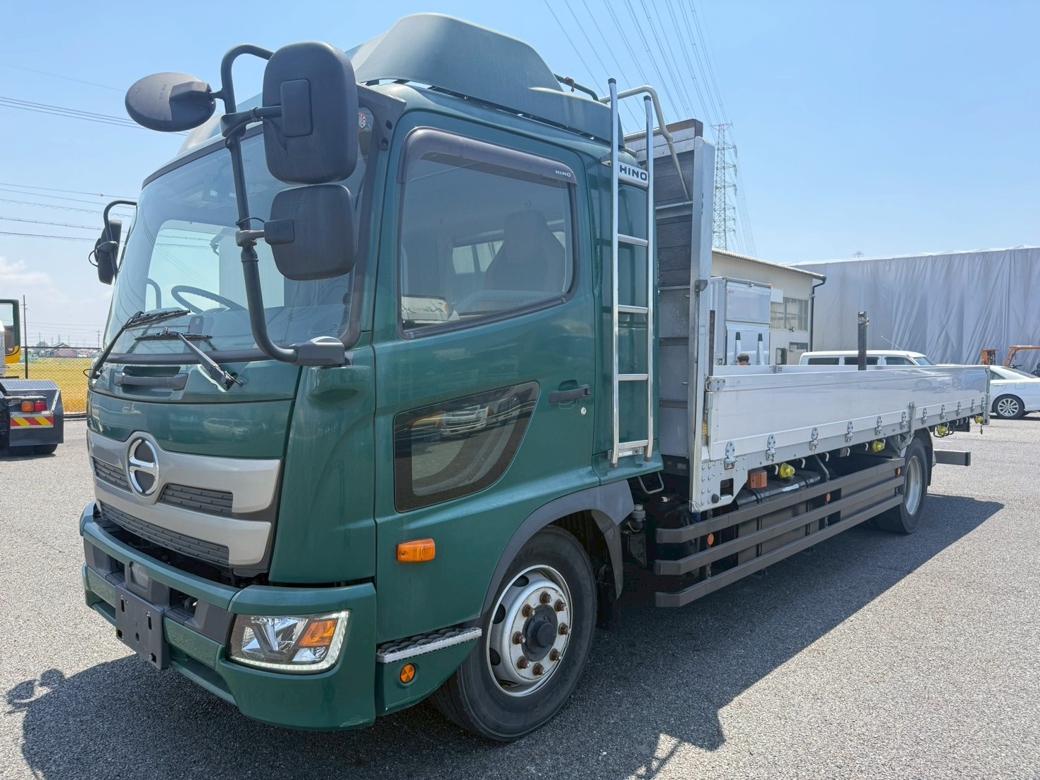 日野 中型増トンワイド  平ボディ 2PG-FE2ABG