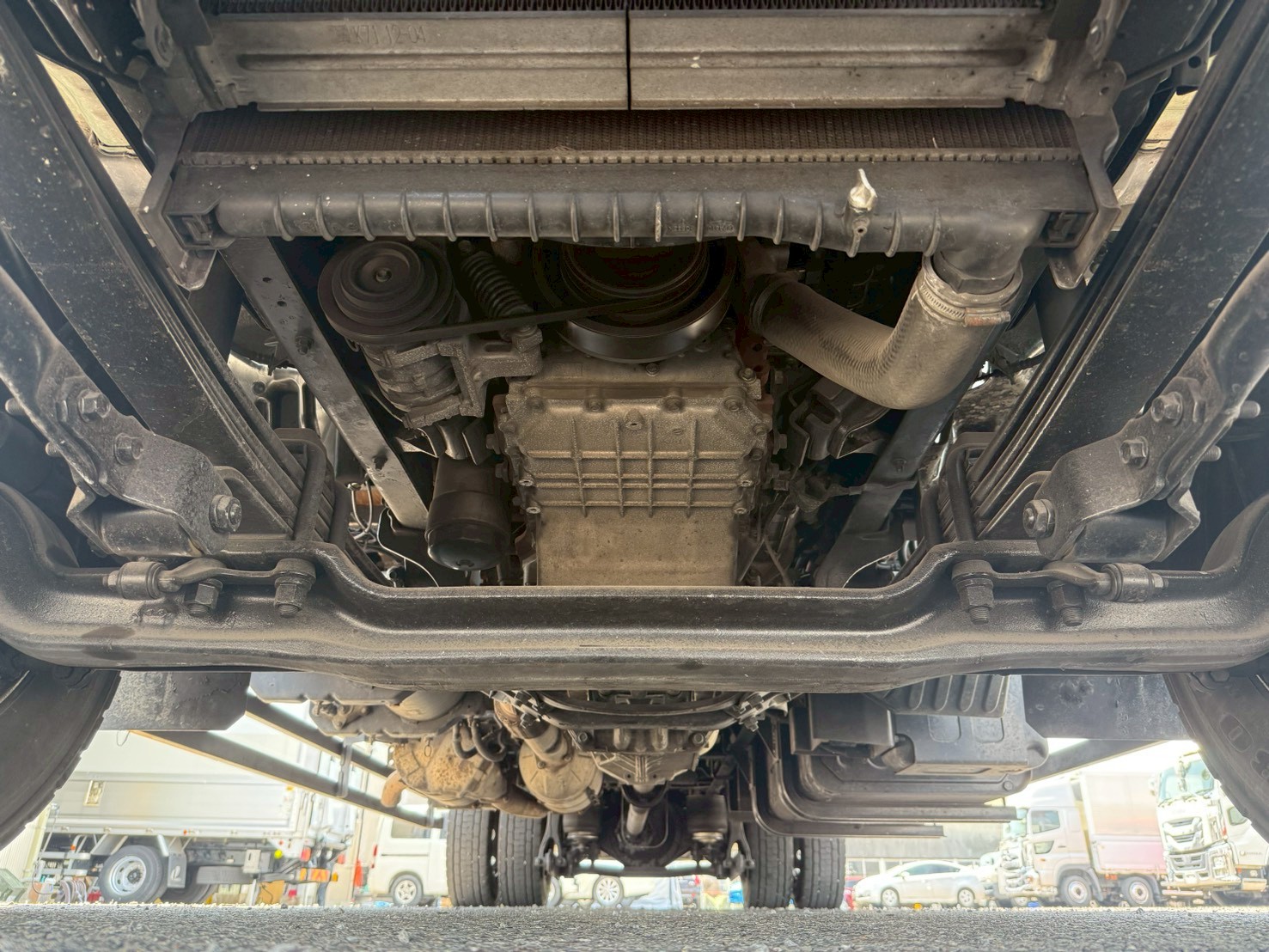 日野 中型増トンワイド  平ボディ 2PG-FE2ABG