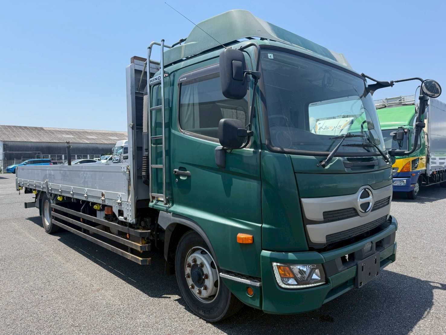 日野 中型増トンワイド  平ボディ 2PG-FE2ABG