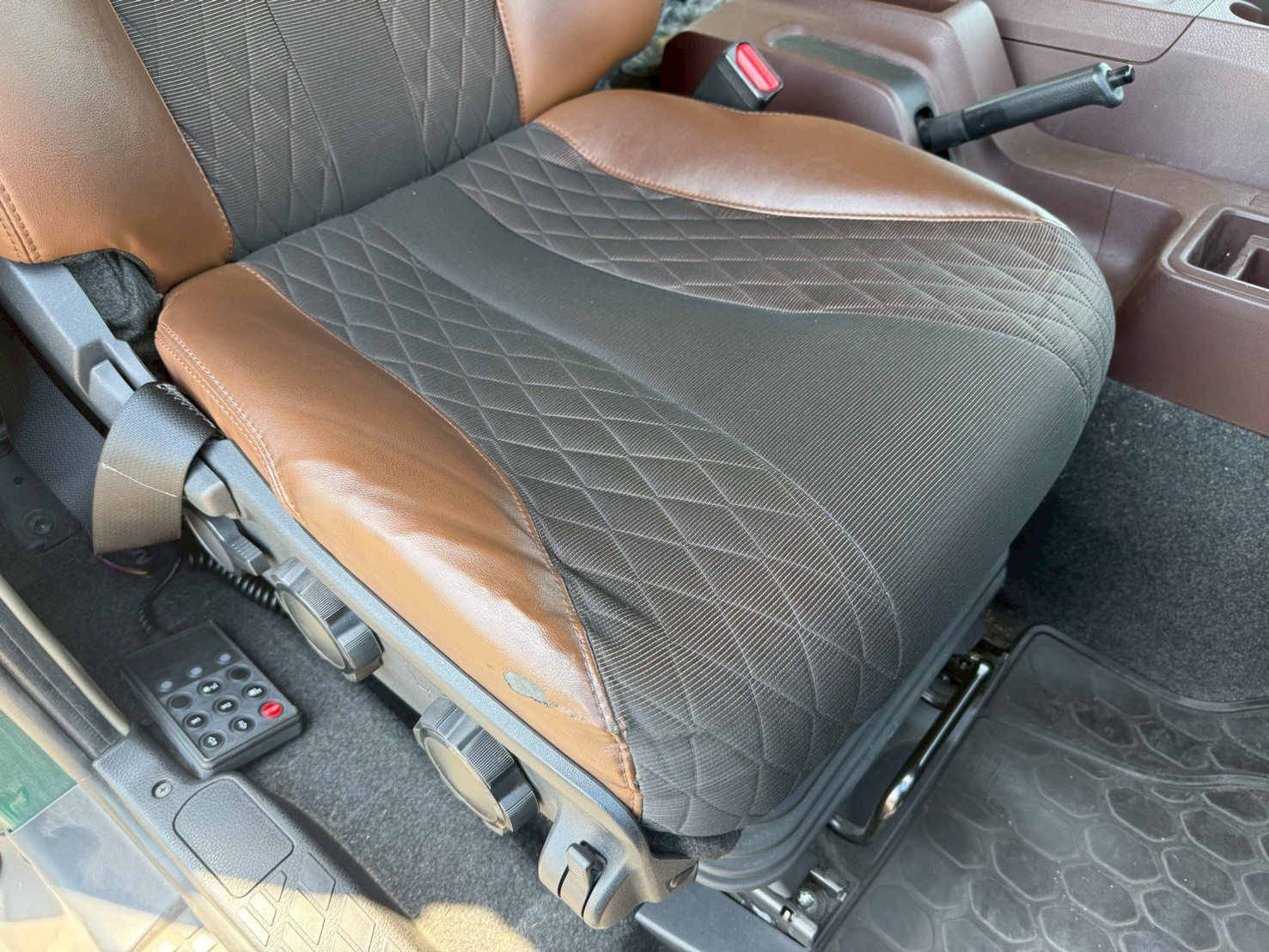 日野 中型増トンワイド  平ボディ 2PG-FE2ABG
