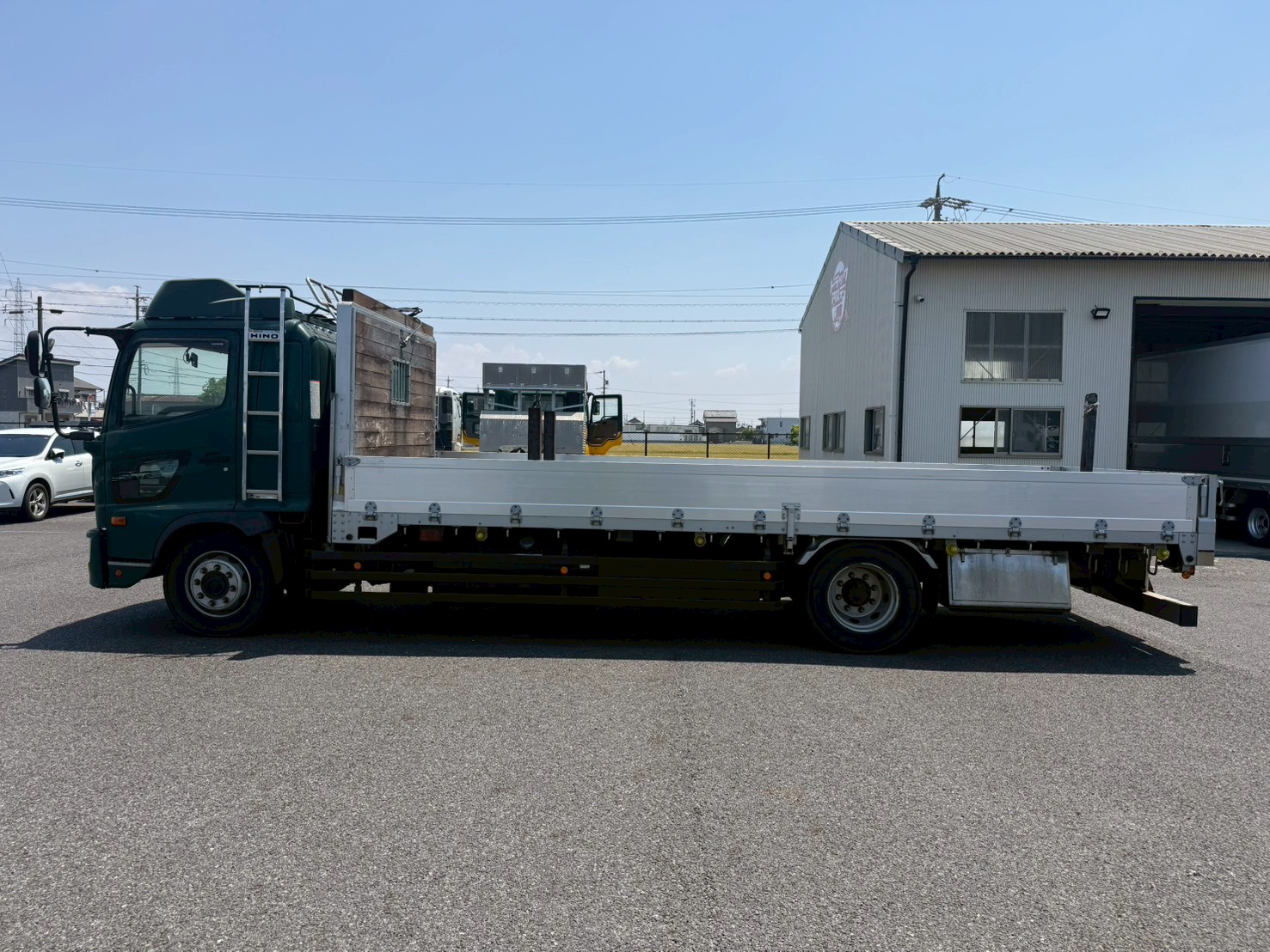 日野 中型増トンワイド  平ボディ 2PG-FE2ABG
